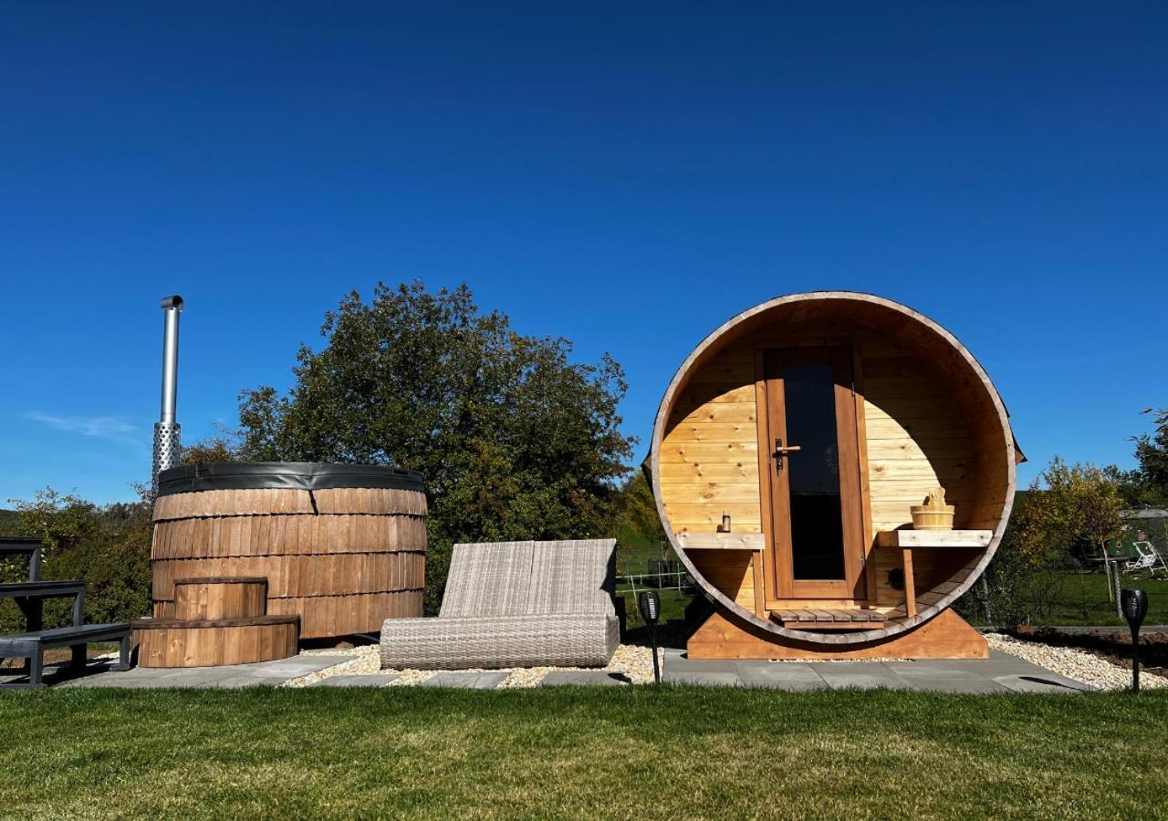 Tirolian Lodge North, Whirlpool, Sauna, Lagerfeuer Bundorf Exterior photo